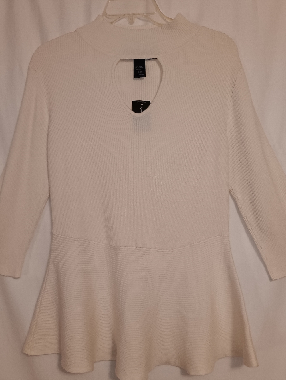 Ashley Stewart Lightweight Rayon Cream Knit Peplum Top with Keyhole 18/20